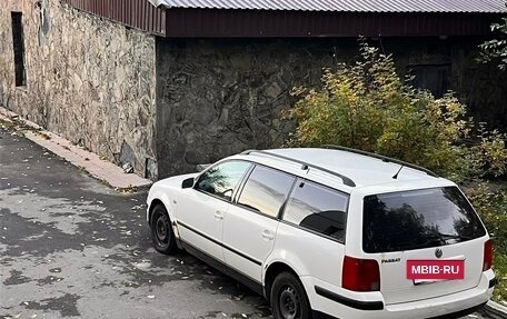 Volkswagen Passat B5+ рестайлинг, 1998 год, 310 000 рублей, 3 фотография