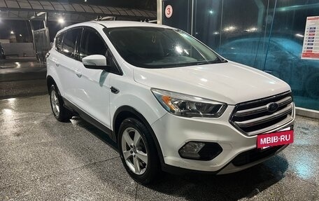 Ford Kuga III, 2017 год, 1 750 000 рублей, 2 фотография
