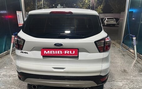 Ford Kuga III, 2017 год, 1 750 000 рублей, 4 фотография