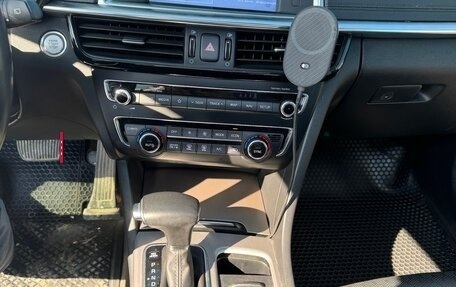KIA Optima IV, 2019 год, 2 600 000 рублей, 13 фотография