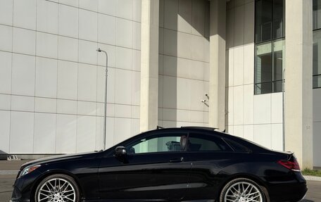 Mercedes-Benz E-Класс, 2015 год, 2 150 000 рублей, 4 фотография