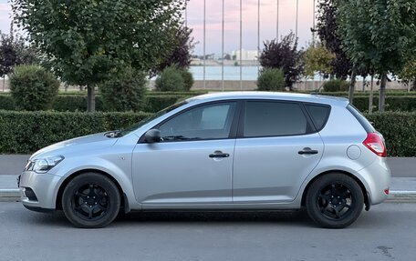 KIA cee'd I рестайлинг, 2011 год, 770 000 рублей, 3 фотография