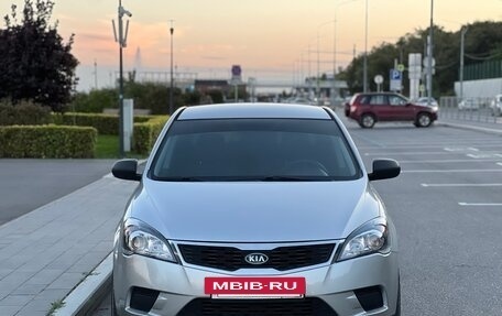 KIA cee'd I рестайлинг, 2011 год, 770 000 рублей, 10 фотография