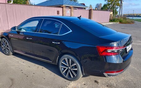Skoda Superb III рестайлинг, 2025 год, 3 900 000 рублей, 9 фотография