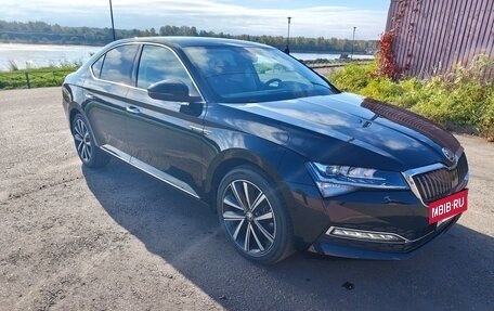 Skoda Superb III рестайлинг, 2025 год, 3 900 000 рублей, 5 фотография