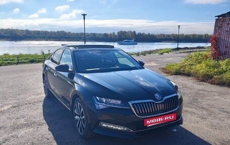 Skoda Superb III рестайлинг, 2025 год, 3 900 000 рублей, 12 фотография