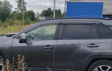 Toyota RAV4, 2019 год, 2 650 000 рублей, 6 фотография