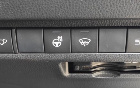 Toyota RAV4, 2019 год, 2 650 000 рублей, 13 фотография