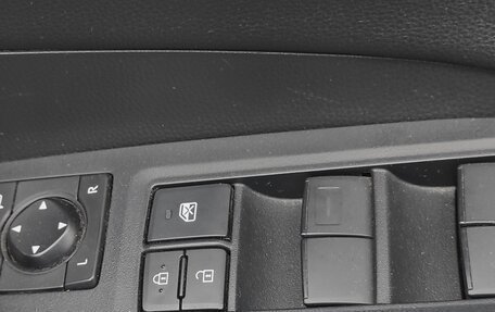 Toyota RAV4, 2019 год, 2 650 000 рублей, 18 фотография