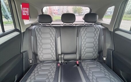 Volkswagen Tiguan II, 2021 год, 2 199 000 рублей, 9 фотография