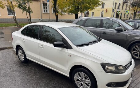 Volkswagen Polo VI (EU Market), 2014 год, 900 000 рублей, 3 фотография