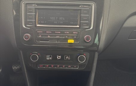 Volkswagen Polo VI (EU Market), 2014 год, 900 000 рублей, 7 фотография