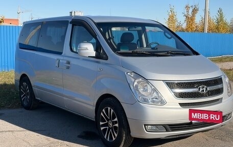 Hyundai Grand Starex Grand Starex I рестайлинг 2, 2009 год, 950 000 рублей, 2 фотография