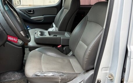 Hyundai Grand Starex Grand Starex I рестайлинг 2, 2009 год, 950 000 рублей, 6 фотография