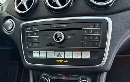 Mercedes-Benz GLA, 2018 год, 2 800 000 рублей, 15 фотография