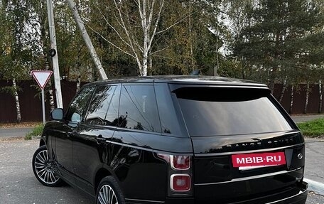 Land Rover Range Rover IV рестайлинг, 2017 год, 4 500 000 рублей, 11 фотография