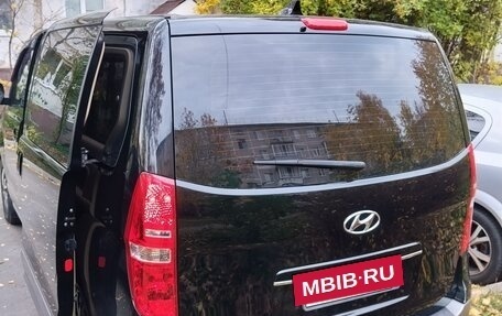 Hyundai H-1 II рестайлинг, 2018 год, 2 850 000 рублей, 9 фотография