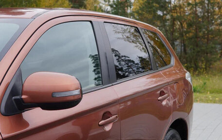 Mitsubishi Outlander III рестайлинг 3, 2013 год, 1 200 000 рублей, 16 фотография