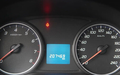 Mitsubishi Outlander III рестайлинг 3, 2013 год, 1 200 000 рублей, 19 фотография