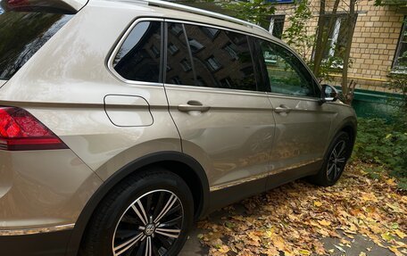 Volkswagen Tiguan II, 2017 год, 2 800 000 рублей, 5 фотография