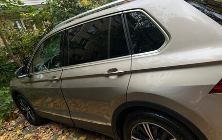Volkswagen Tiguan II, 2017 год, 2 800 000 рублей, 6 фотография