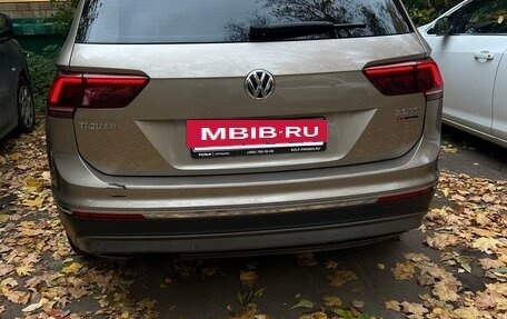Volkswagen Tiguan II, 2017 год, 2 800 000 рублей, 4 фотография