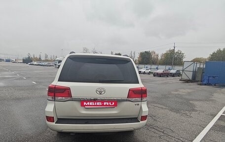 Toyota Land Cruiser 200, 2021 год, 9 700 000 рублей, 6 фотография
