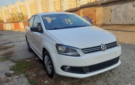 Volkswagen Polo VI (EU Market), 2013 год, 475 000 рублей, 3 фотография