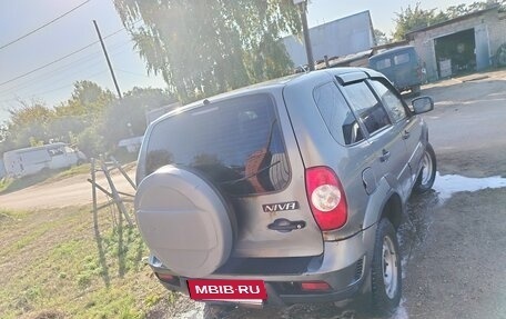 Chevrolet Niva I рестайлинг, 2012 год, 345 000 рублей, 3 фотография