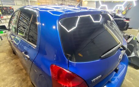 Toyota Yaris III рестайлинг, 2009 год, 549 000 рублей, 4 фотография