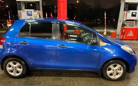 Toyota Yaris III рестайлинг, 2009 год, 549 000 рублей, 11 фотография