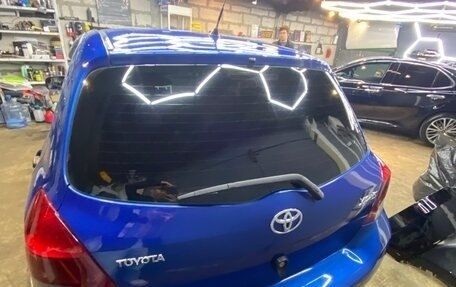 Toyota Yaris III рестайлинг, 2009 год, 549 000 рублей, 5 фотография
