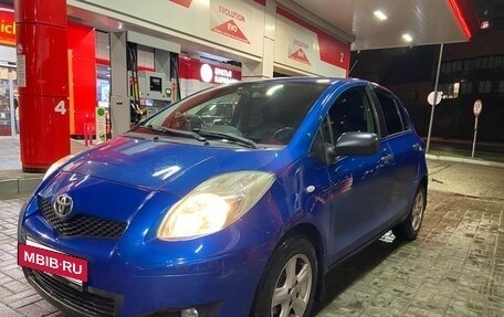 Toyota Yaris III рестайлинг, 2009 год, 549 000 рублей, 8 фотография