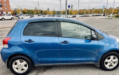 Toyota Yaris III рестайлинг, 2009 год, 549 000 рублей, 22 фотография