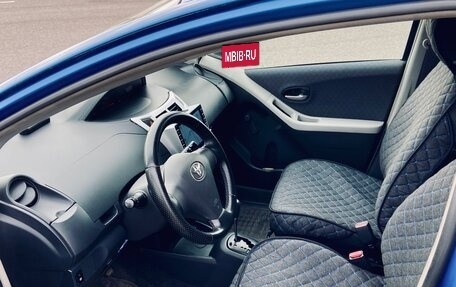 Toyota Yaris III рестайлинг, 2009 год, 549 000 рублей, 18 фотография