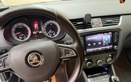 Skoda Octavia, 2017 год, 1 550 000 рублей, 7 фотография