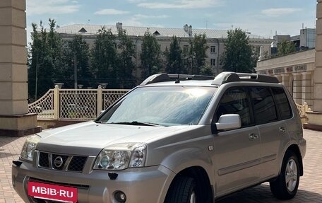 Nissan X-Trail, 2005 год, 550 000 рублей, 3 фотография