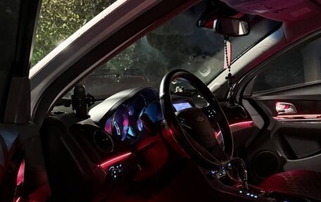 Chevrolet Cruze II, 2012 год, 800 000 рублей, 3 фотография