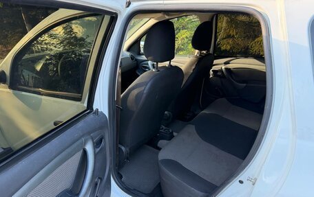 Renault Duster I рестайлинг, 2017 год, 780 000 рублей, 11 фотография