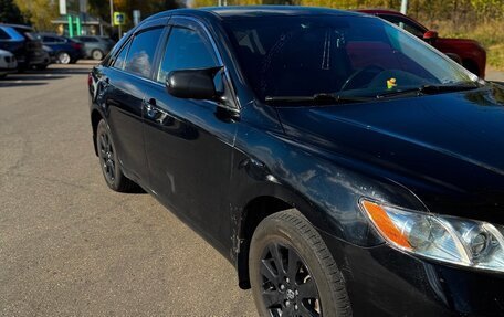 Toyota Camry, 2008 год, 900 000 рублей, 4 фотография