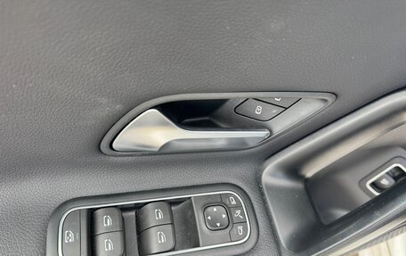 Mercedes-Benz CLA, 2023 год, 3 050 000 рублей, 7 фотография