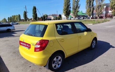 Skoda Fabia II, 2010 год, 500 000 рублей, 2 фотография