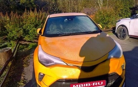 Toyota C-HR I рестайлинг, 2020 год, 2 550 000 рублей, 4 фотография