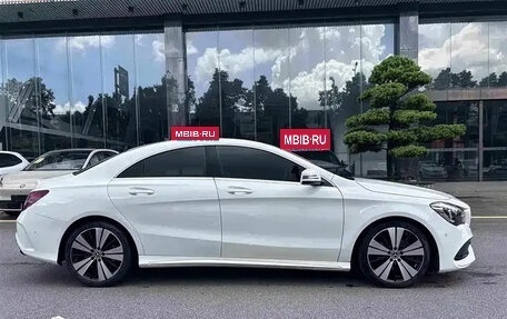 Mercedes-Benz CLA, 2019 год, 1 243 000 рублей, 14 фотография