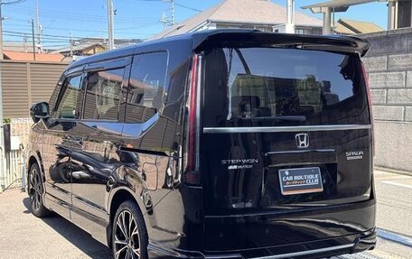 Honda Stepwgn, 2023 год, 2 410 000 рублей, 7 фотография