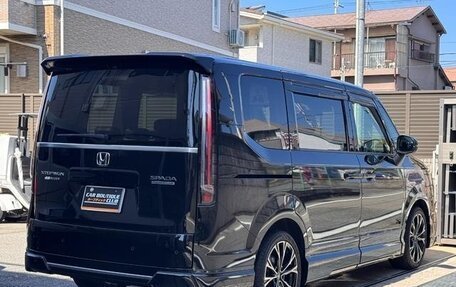 Honda Stepwgn, 2023 год, 2 410 000 рублей, 8 фотография