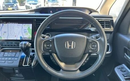 Honda Stepwgn IV, 2018 год, 1 570 005 рублей, 10 фотография