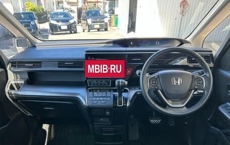 Honda Stepwgn IV, 2018 год, 1 570 005 рублей, 9 фотография