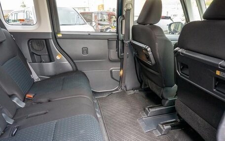 Toyota Roomy I, 2022 год, 920 004 рублей, 10 фотография