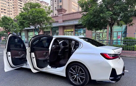 BMW 3 серия, 2023 год, 2 600 000 рублей, 17 фотография